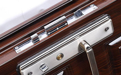 亭湖24小时上门开锁公司